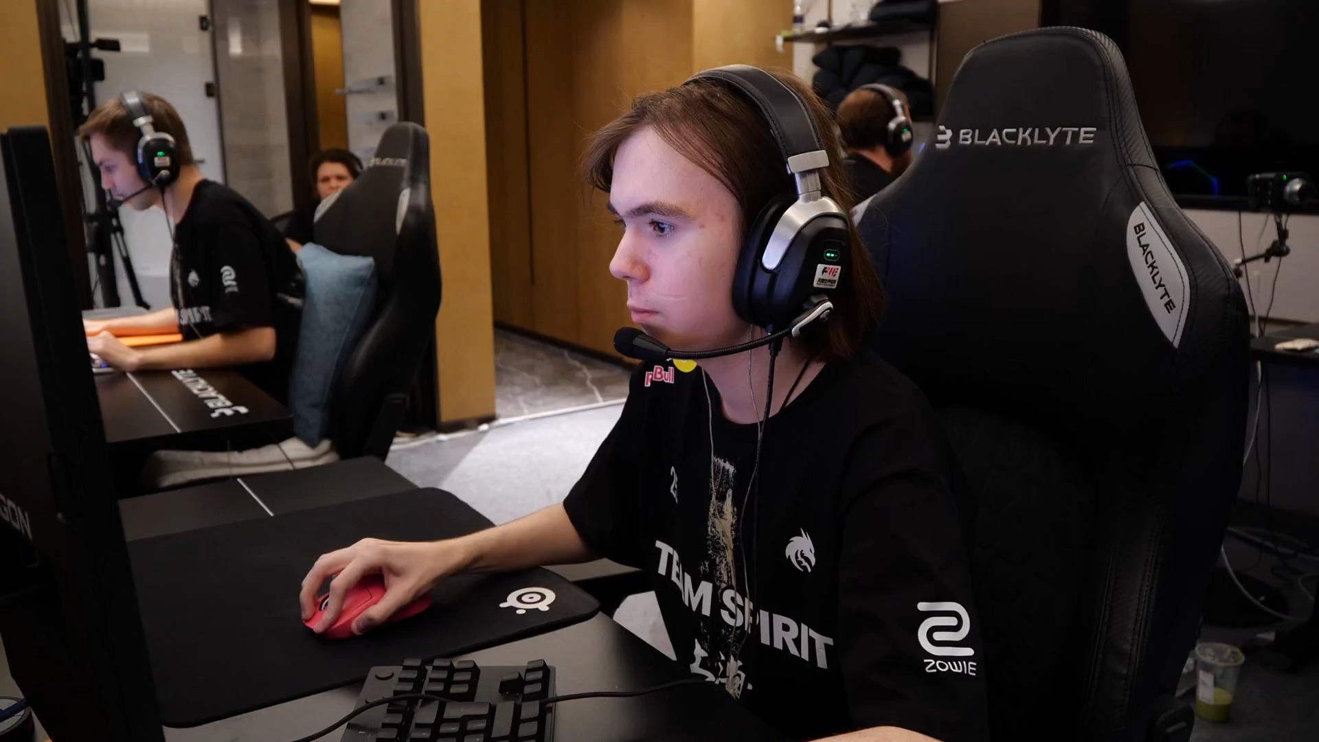 化球員終止 化球員終止